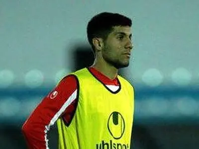 مدافع استقلال خوزستان شاگرد رضا عنایتی شد