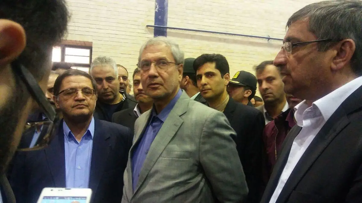 ورزشگاه کارگران تویسرکان افتتاح شد