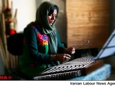 کپی غیرمجاز هم نامش دزدی‌ست