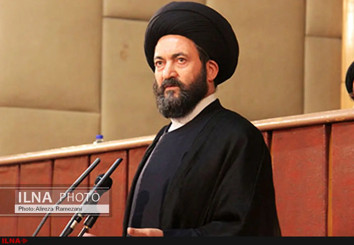 اعضای خبرگان در راستای تقویت جایگاه رهبری بکوشند