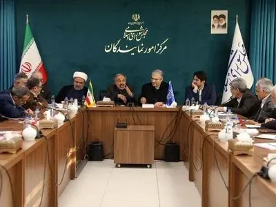 جزئیات نشست فوق العاده مجمع نمایندگان استان تهران درباره مسائل و مطالبات بازاریان و اصناف