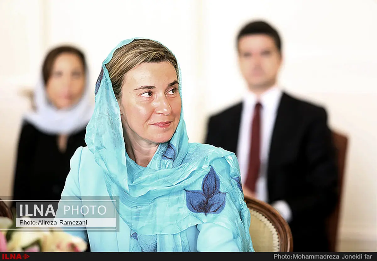 موغرینی تلتقی ظریف