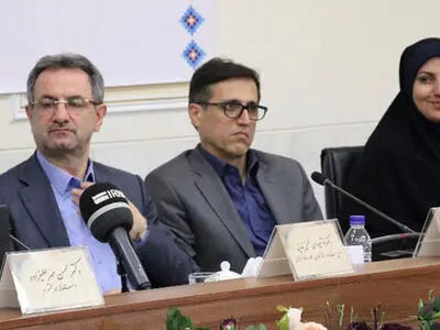 صیانت از اشتغال موجود را با جدیت دنبال می‌کنیم