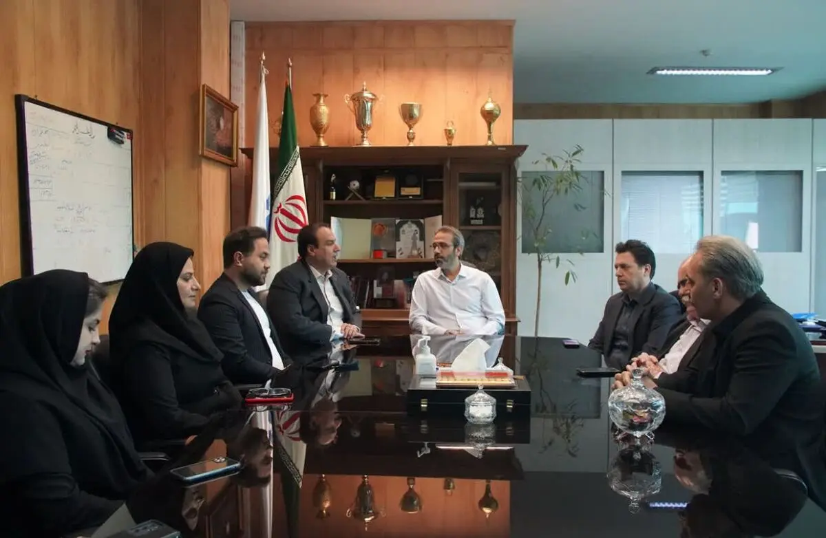 اعلام آمادگی برای کمک به حادثه‌دیدگان بندرعباس/موفقیت شورا حاصل کار جمعی است نه فردی