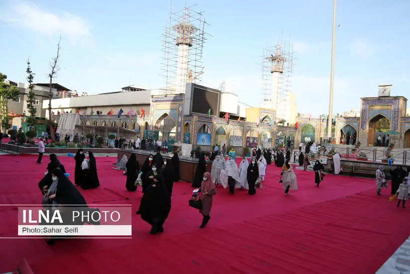  اقامه نماز عید فطر در امام زاده صالح