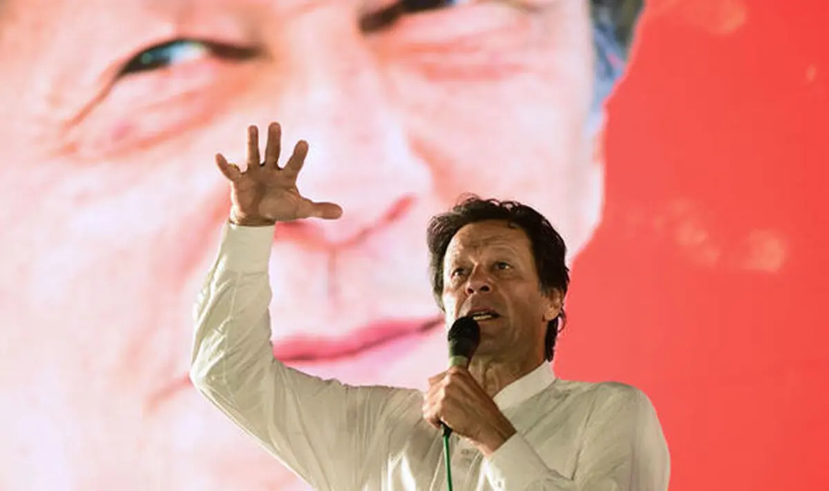 شبه‌نظامیان طالبان عمران خان را به مرگ تهدید کرد
