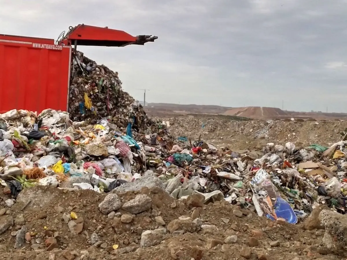 کاهش‌عوارض دفن زباله و بهبود وضعیت محیط زیستی در روستای قازقان مشهد