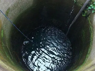 مرگ یک کارگر و مصدومیت یک آتش‌نشان بر اثر گازگرفتگی در عمق چاه 