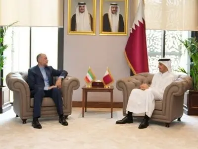 إیران وقطر تتفقان علی مواصلة الجهود لوقف الجرائم الصهیونیة في غزة