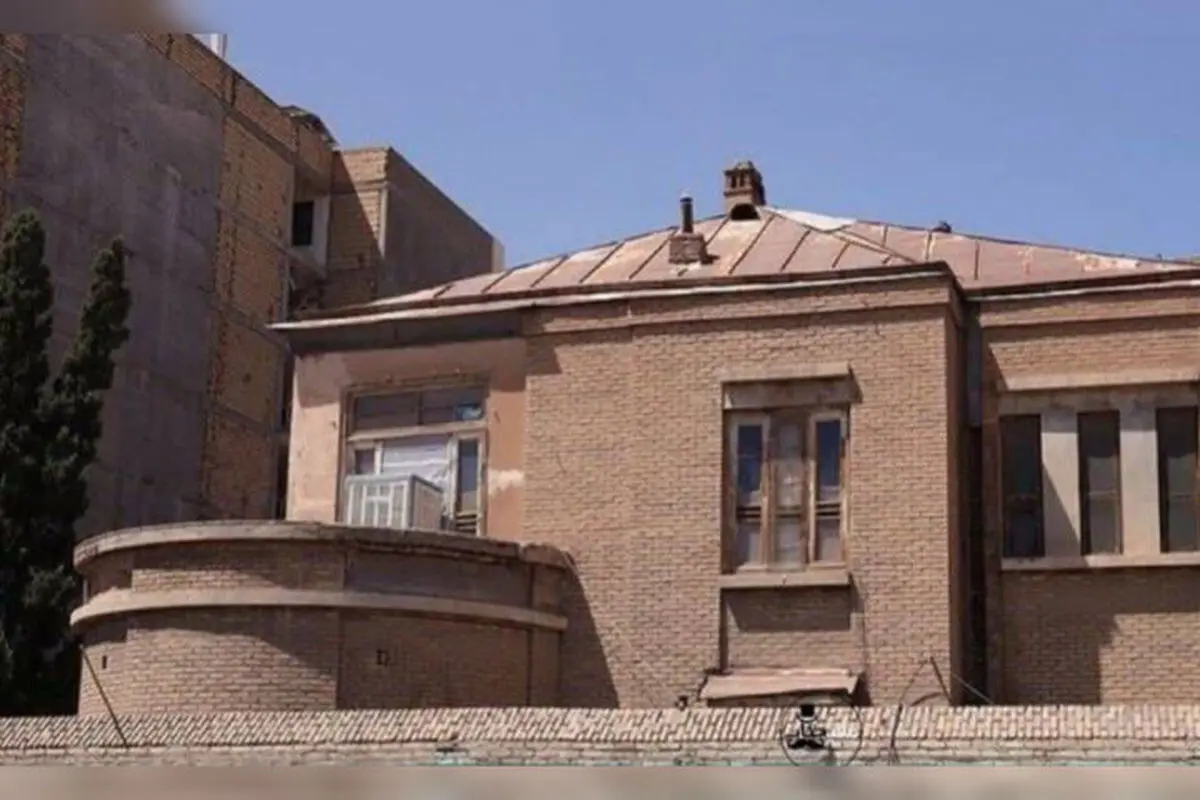 فعالان میراث فرهنگی: اثر ثبت ملی را بدون اجازه میراث تخریب کردند/ میراث فرهنگی خراسان رضوی: اثر از ثبت ملی خارج شده بود، شکایت می کنیم