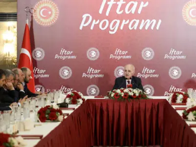 از تمام ظرفیت‌های دیپلماتیک خود برای جلوگیری از حمله به ایران استفاده می‌کنیم