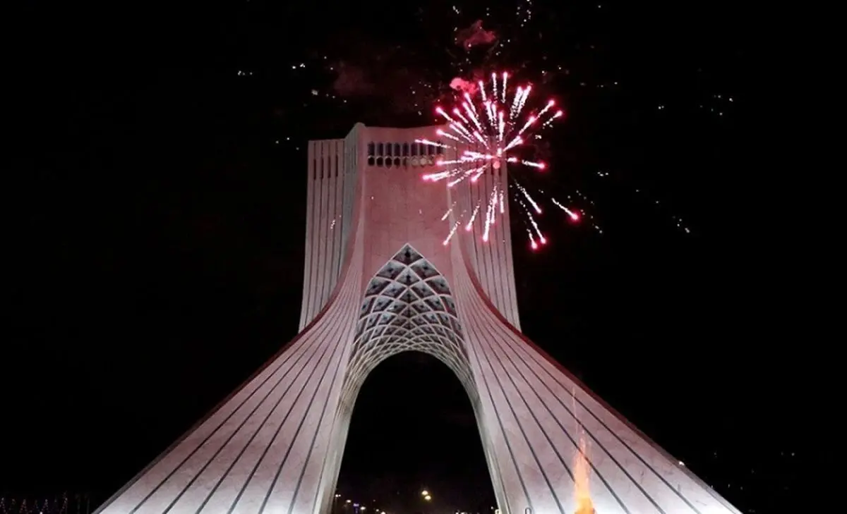 مراسم نورافشانی همزمان با ۲۲ بهمن در بیش از ۱۰۰۰ نقطه از شهر تهران برگزاری می‌شود