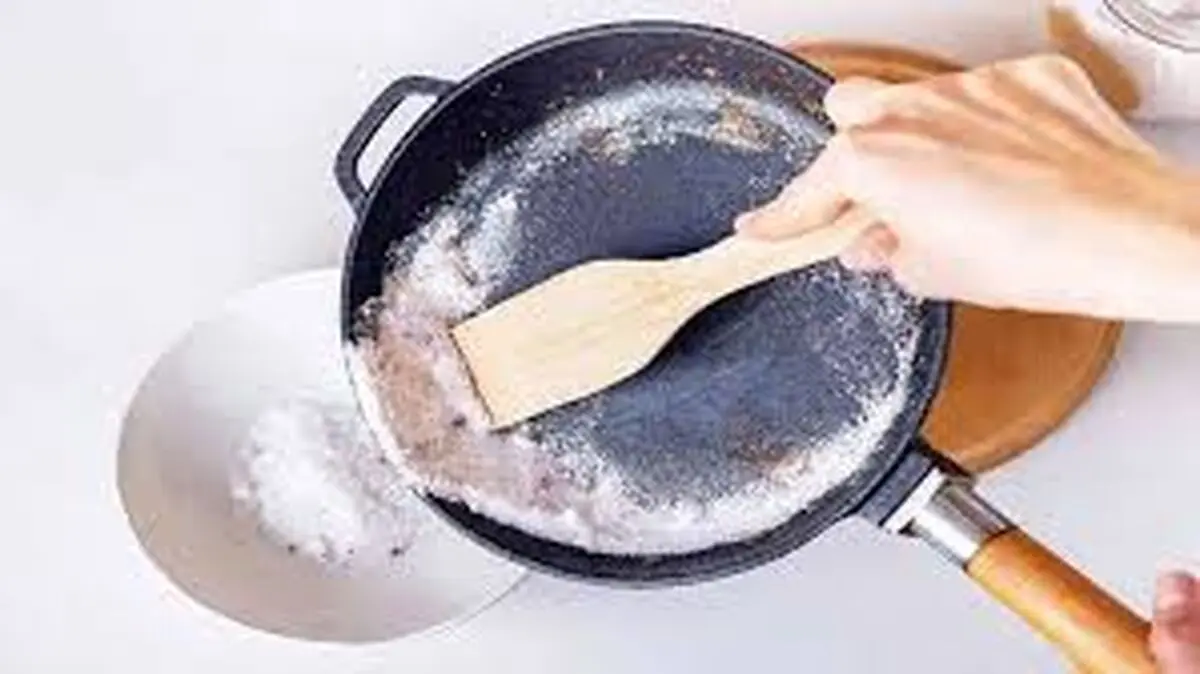 چربی ماهیتابه را داخل سینک نریزید + فیلم