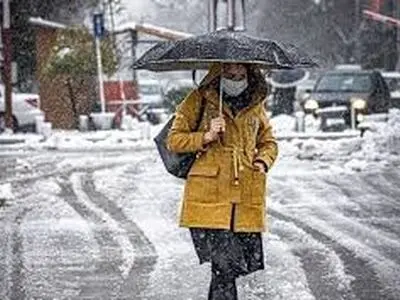 باران و برف جمعه شب در راه استان مرکزی / صدور هشدار زرد شماره 47 هواشناسی به دلیل مخاطرات احتمالی 