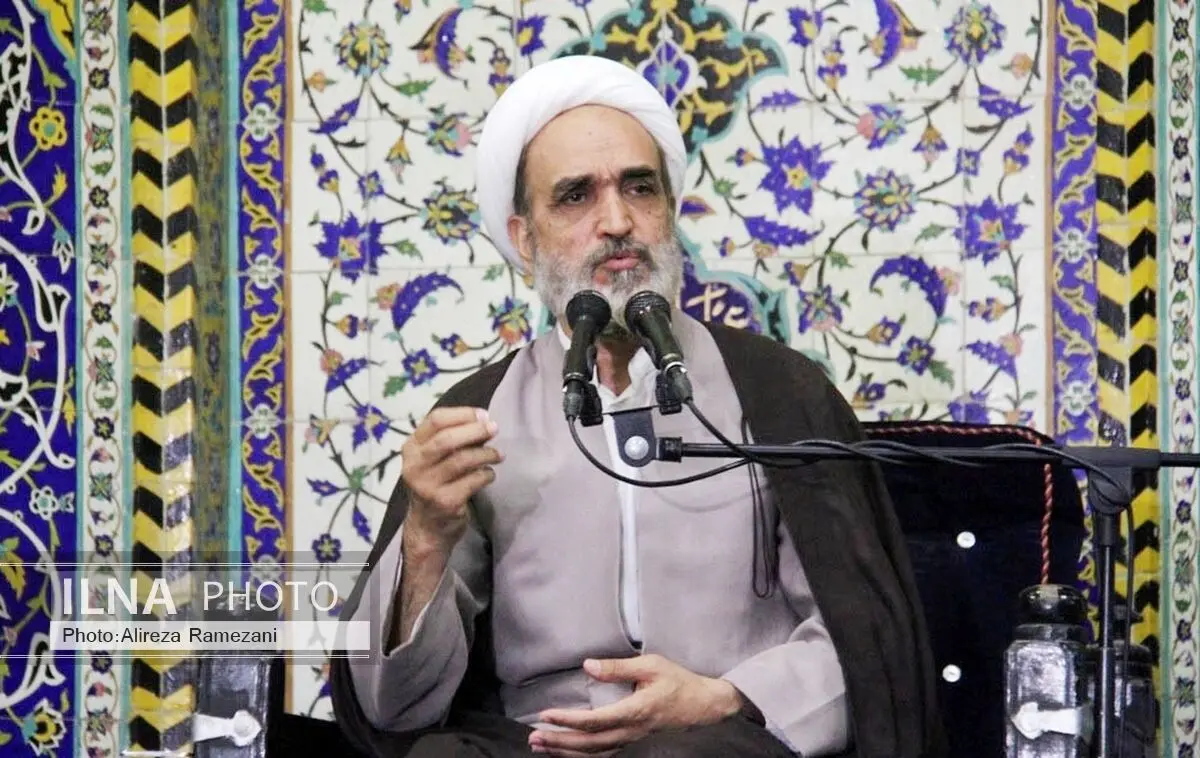 هر کس با مرحوم خاتمی ارتباط داشت تحت تاثیر اسلام و انقلاب قرار می‌گرفت