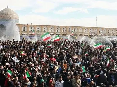 حضور پرشور مردم اصفهان در راهپیمایی ۲۲ بهمن