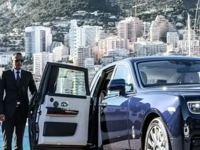 چرا ثروتمندان خودخواه‌ترند؟