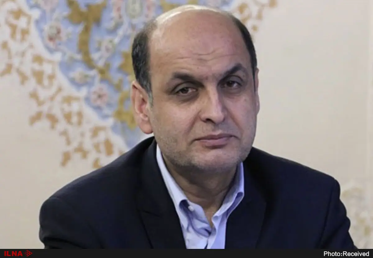 کارگران اولین قربانیان تحریم‌ها هستند