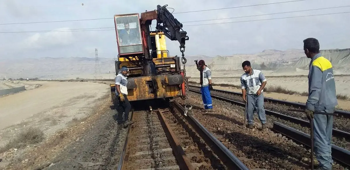 اصرار کارگران ابنیه فنی‌شمال دو بر پرداخت مطالباتشان