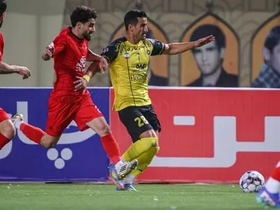 اتهام عجیب گزارشگر اصفهانی به بازیکنان سپاهان