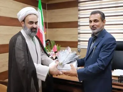 جامعه فرهنگیان منطقه آزاد اروند تجلیل شدند