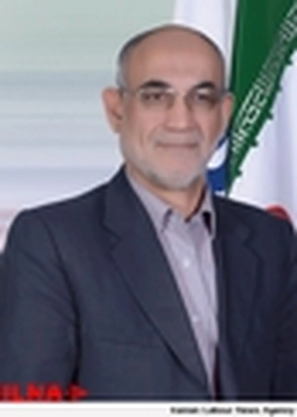 عقب نشینی از مصالح ملی و آرمان‌های ملت هرگز نباید صورت گیرد