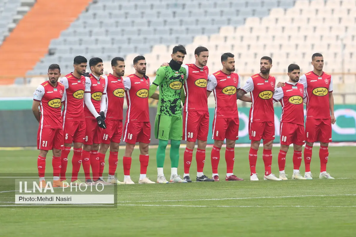 ویدیو: تقسیم شادی بازیکنان با هواداران پرسپولیس