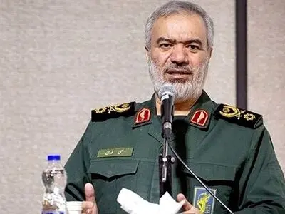 اصرار بر برگزاری یادواره‌ شهدا برای آن است که خدا کشور را از گزند دشمنان مصون بدارد