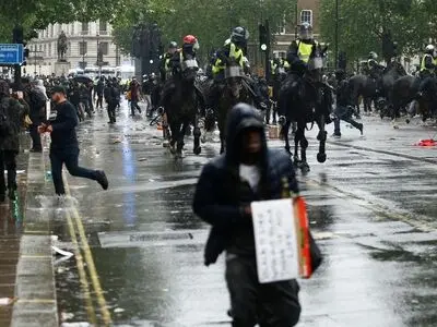 Protests worldwide embrace Black Lives Matter movement