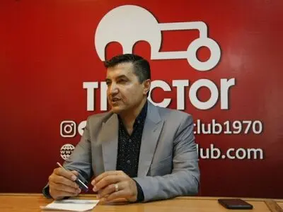 سهرابی: حریف به خاطر بازی خوب تراکتور، حاضر به ادامه بازی نشد/ فدراسیون با بازیکنان متخلف حریف برخورد قاطع کند