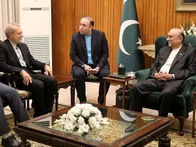 تأکید رئیس‌جمهور پاکستان بر همبستگی با ایران و پیشبرد همکاری‌های همه‌جانبه 