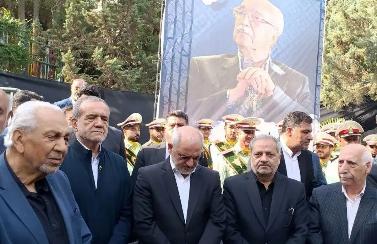 مراسم تشییع پیکر رئیس مجمع خیران مدرسه‌ساز کشور برگزار شد