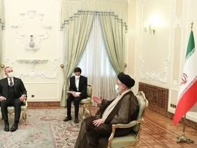 رئیسی: العلاقات الوثیقة بین ایران وترکیا تخدم السلام والاستقرار الاقلیمی