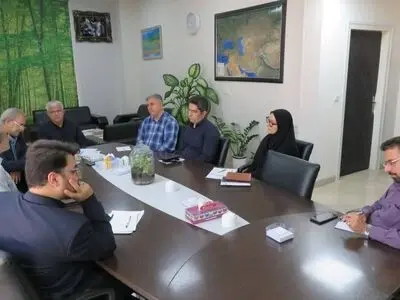 خواستار ورود دانشگاهیان به حل مسائل اقتصادی استان هستیم