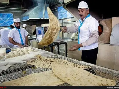 دستمزد خبازان در سال جدید افزایش نیافت/ در روزگار کرونایی کسی احوالی از کارگر خباز نمی‌پرسد