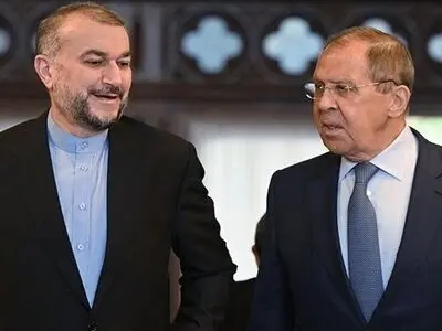 أمیرعبداللهیان ولافروف یناقشان هاتفیا