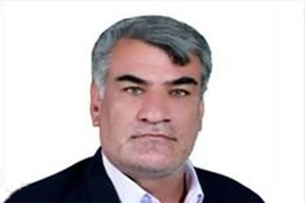 رئیس سازمان جمعیت‌هلال‌احمر از معلم فداکار لرستانی تجلیل کرد