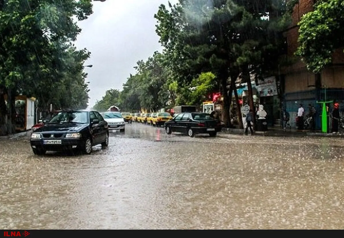 بارش باران در ۷ استان کشور/احتمال وقوع سیلاب و آب‌گرفتگی معابر