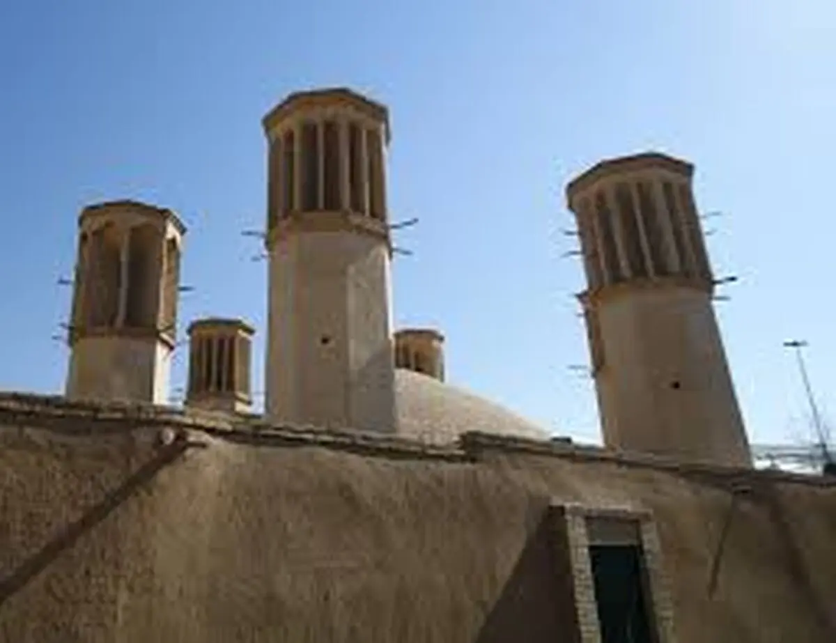 مرمت آب انبار ثبتی و تاریخی محله باغ گندم یزد