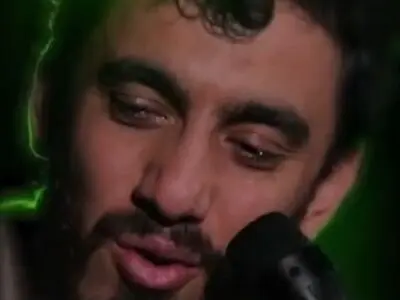 دعای حاج مهدی رسولی برای خواننده هتاک در مناجات ماه رمضان + فیلم