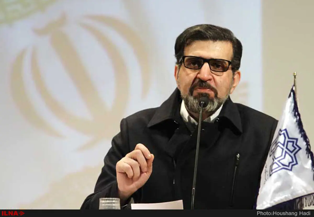 صحبت نمایندگان از استعفا به بهانه گران شدن بنزین به هیچ وجه قابل قبول نیست