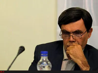 می‌خواهند از دیدارهای ظریف و کری پیراهن عثمان درست کنند/ همه فهمیده‌اند FATF یک نهاد آمریکایی نیست/ حضور روحانی در جلسه شورای امنیت ضروری است