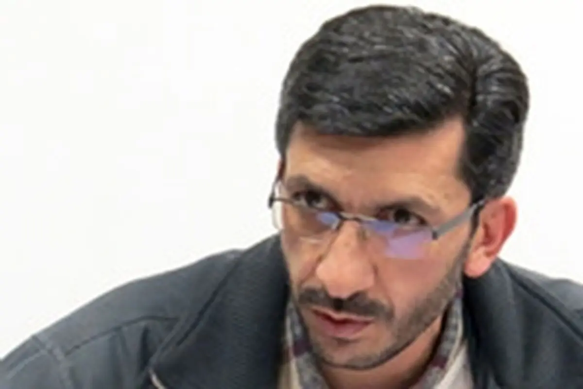 شهرداری، مانند هلال احمر پرچمی برای خود طراحی کند