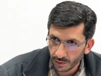 شهرداری، مانند هلال احمر پرچمی برای خود طراحی کند