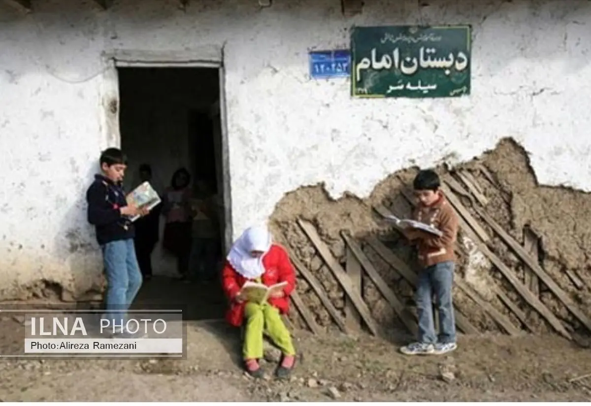 وجود ۷۰۰ کلاس درس خشتی و‌ سنگی در کشور/ مهاجرت به البرز و معضل مدارس دو نوبته