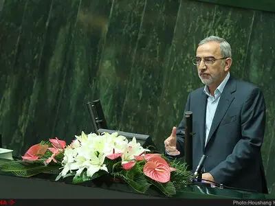 بیطرف از مجلس رای اعتماد نگرفت