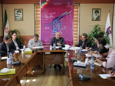 اولویت اصلی سرمایه‌گذاران وجود زیر ساخت‌ها است/ نقدینگی عمده مشکل واحدهای تولیدی