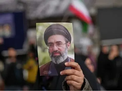 پیام رهبری مسیر مذاکرات را مشخص کرد| ایران و آمریکا در وضعیت تعلیق محتاطانه