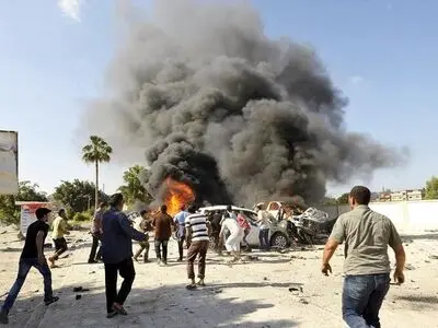 انفجار ۲ خودروی بمب‌گذاری شده در بنغازی