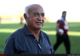 ناصر ابراهیمی: بازیکنان پرسپولیس فکر کردند کار تمام شده است/ سپاهان به این راحتی امتیاز نمی‌دهد